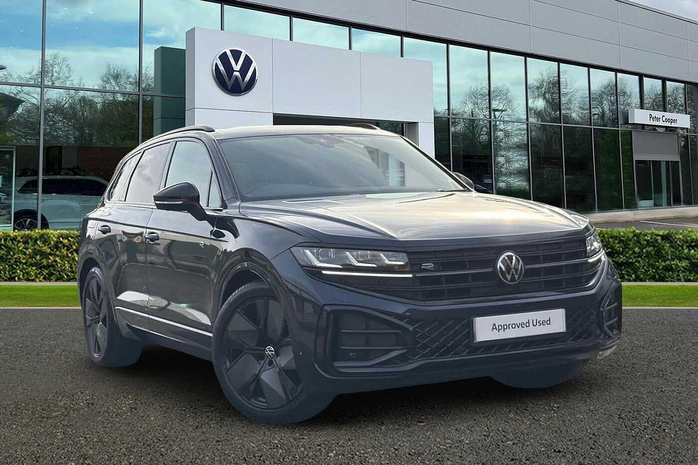 Main listing image - Volkswagen Touareg