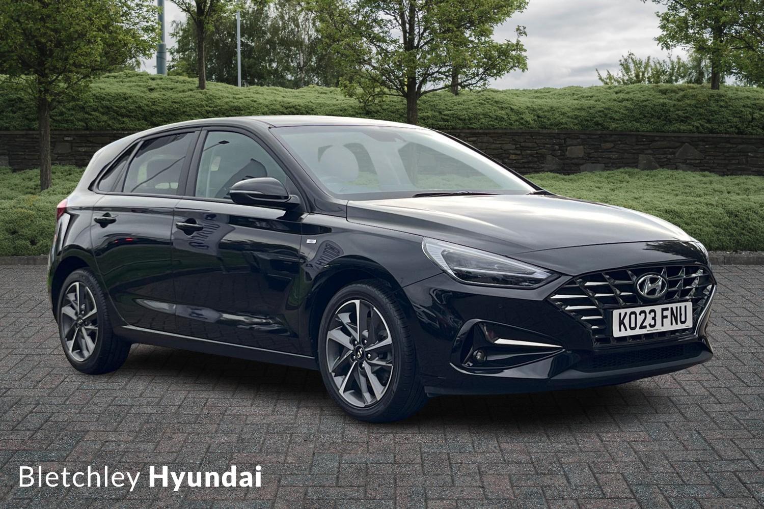 Main listing image - Hyundai i30