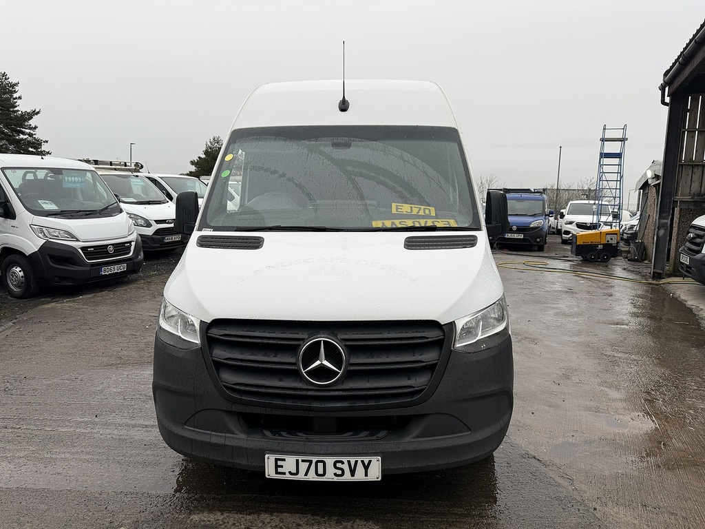 Main listing image - Mercedes-Benz Sprinter