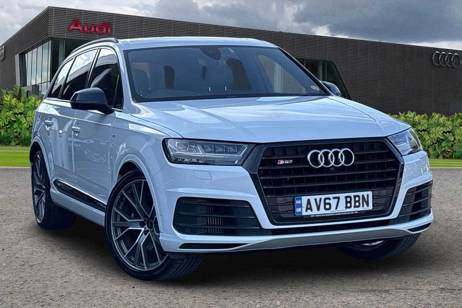 Main listing image - Audi SQ7
