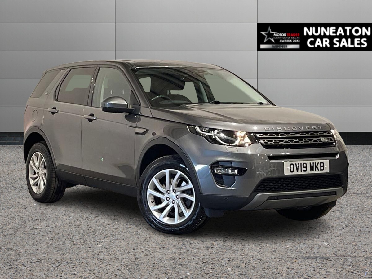 Main listing image - Land Rover Discovery Sport