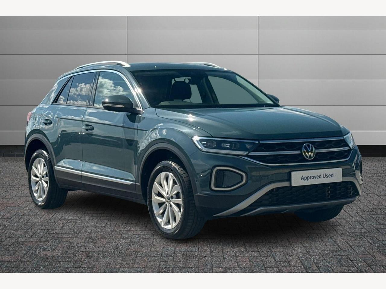Main listing image - Volkswagen T-Roc