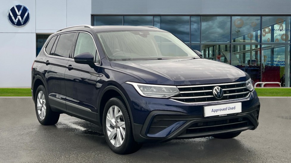 Main listing image - Volkswagen Tiguan Allspace