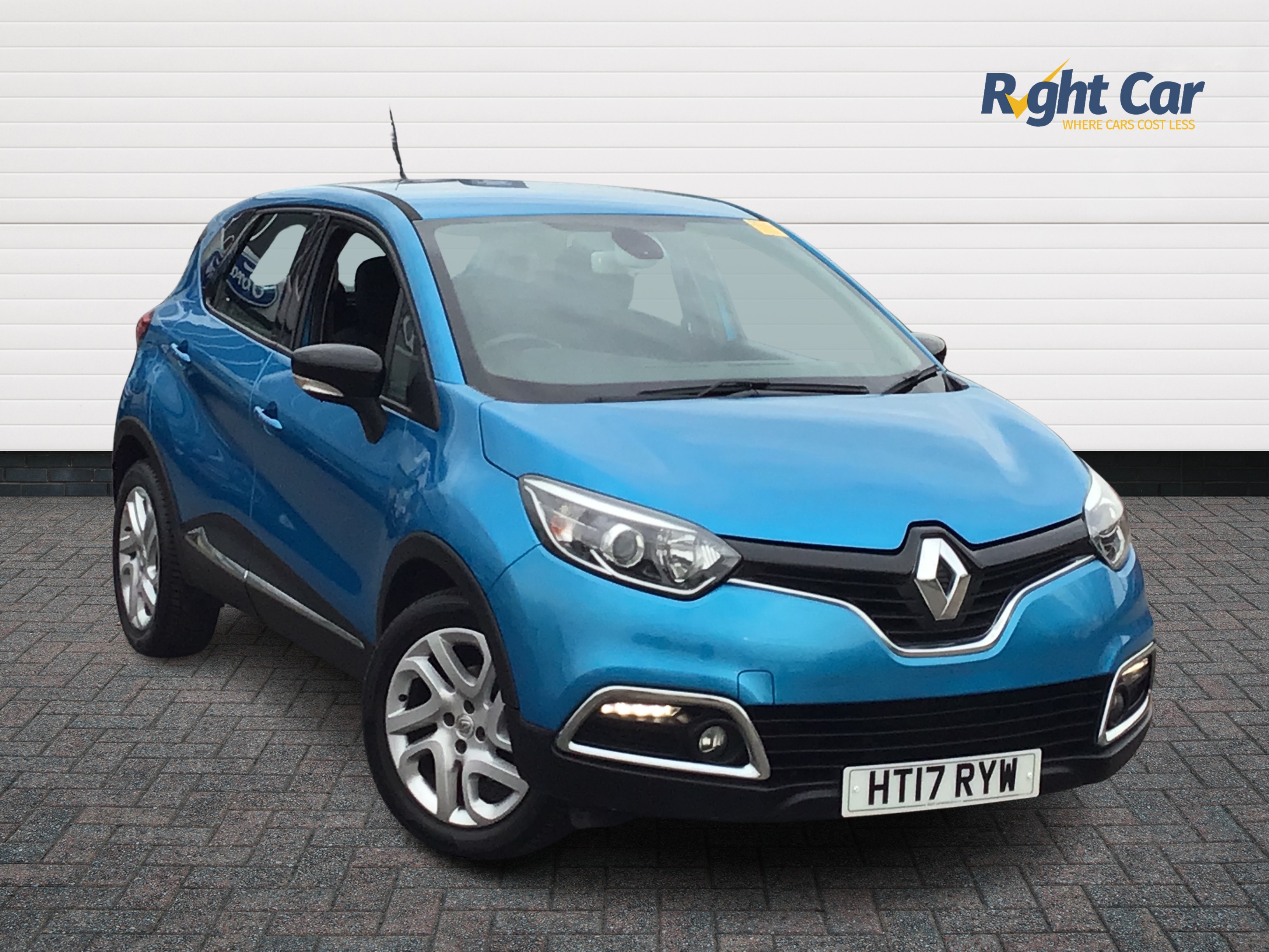 Main listing image - Renault Captur