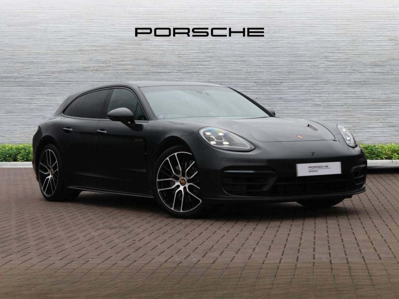 Main listing image - Porsche Panamera Sport Turismo