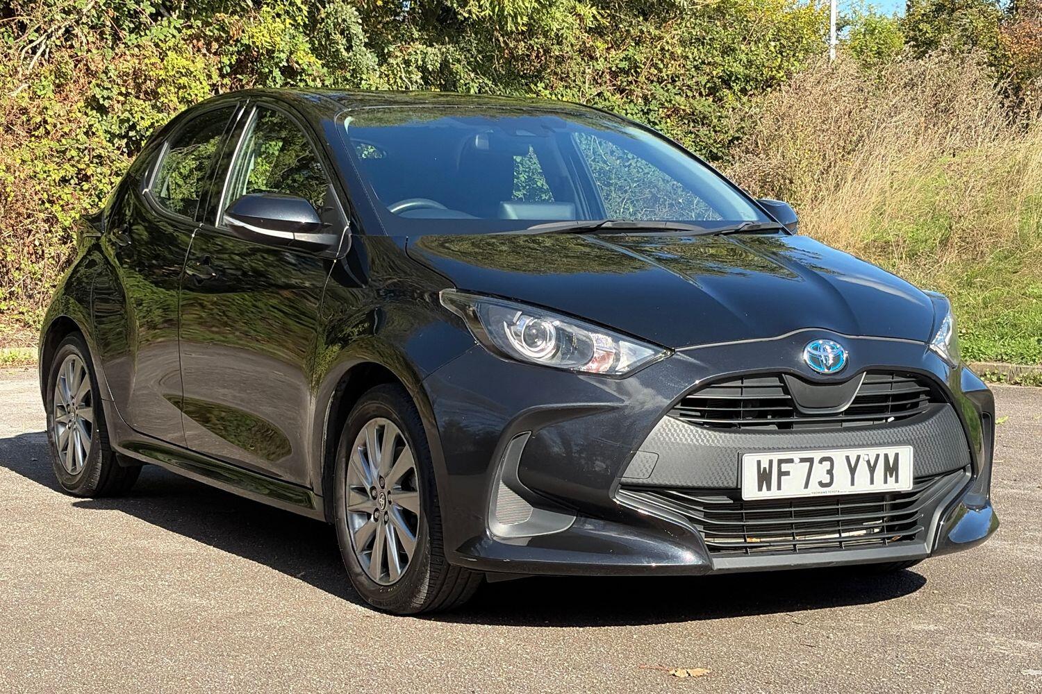 Main listing image - Toyota Yaris