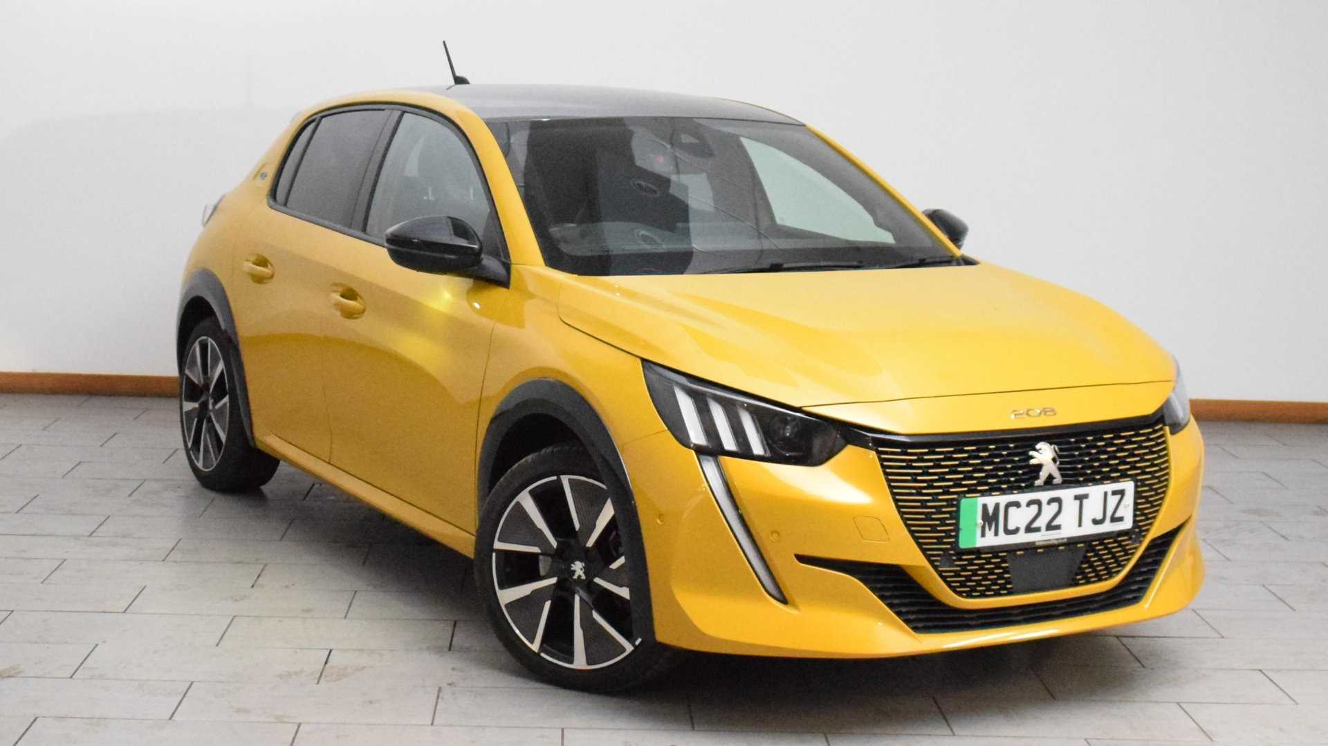 Main listing image - Peugeot e-208