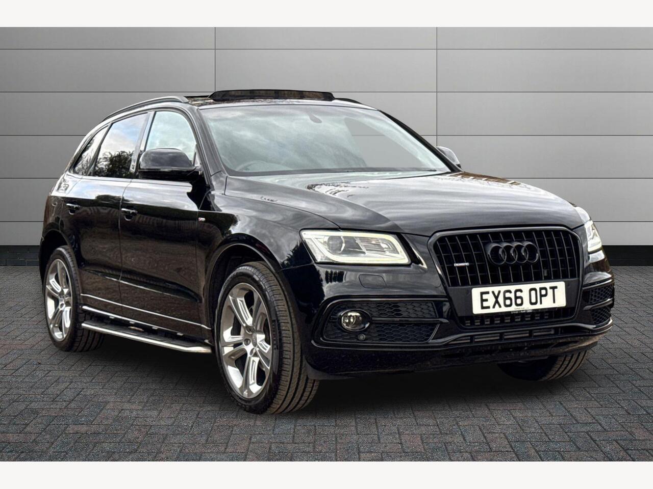 Main listing image - Audi Q5