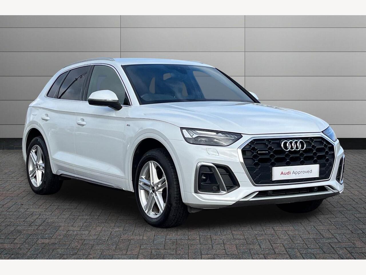 Main listing image - Audi Q5