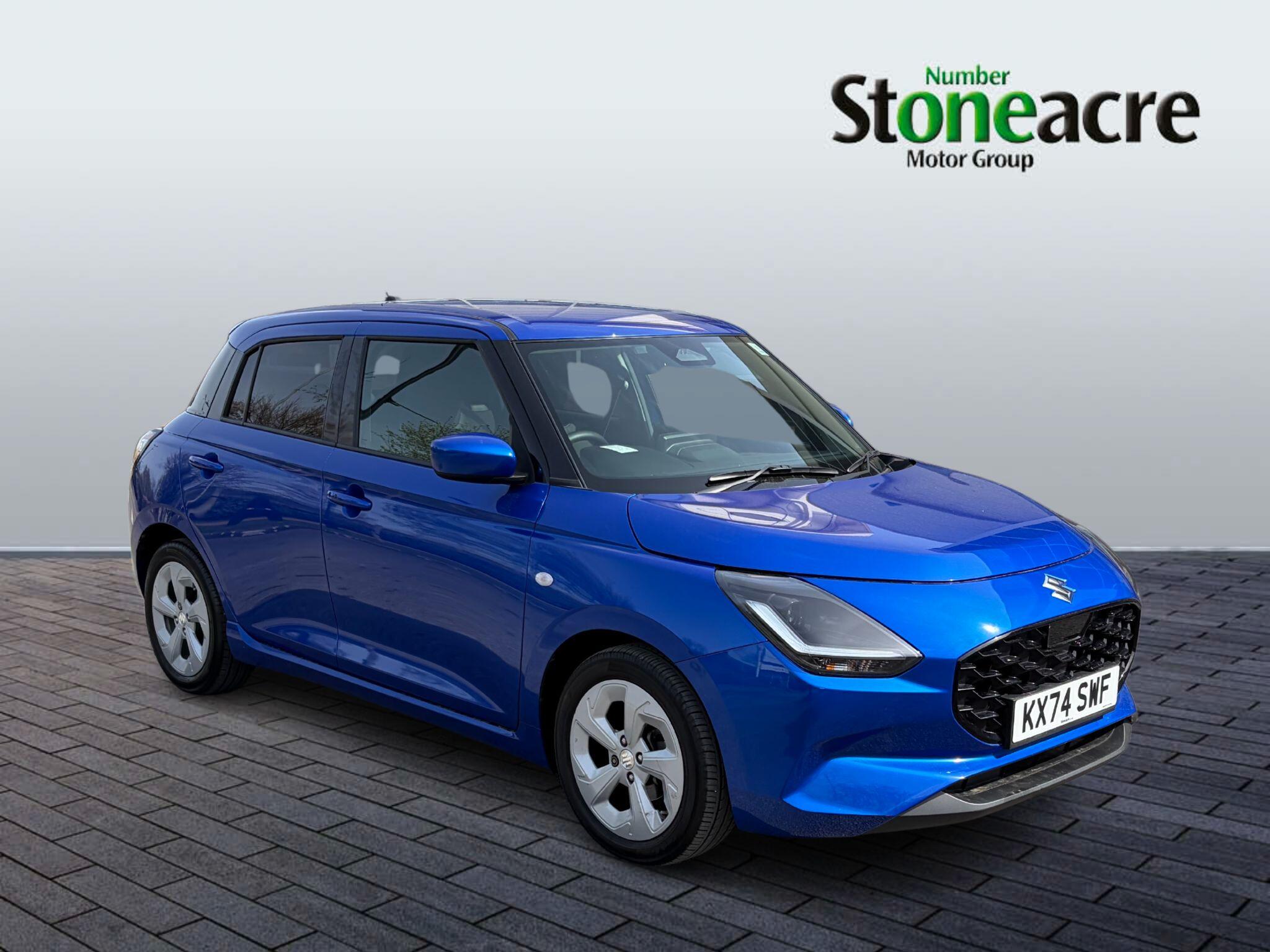 Main listing image - Suzuki Swift