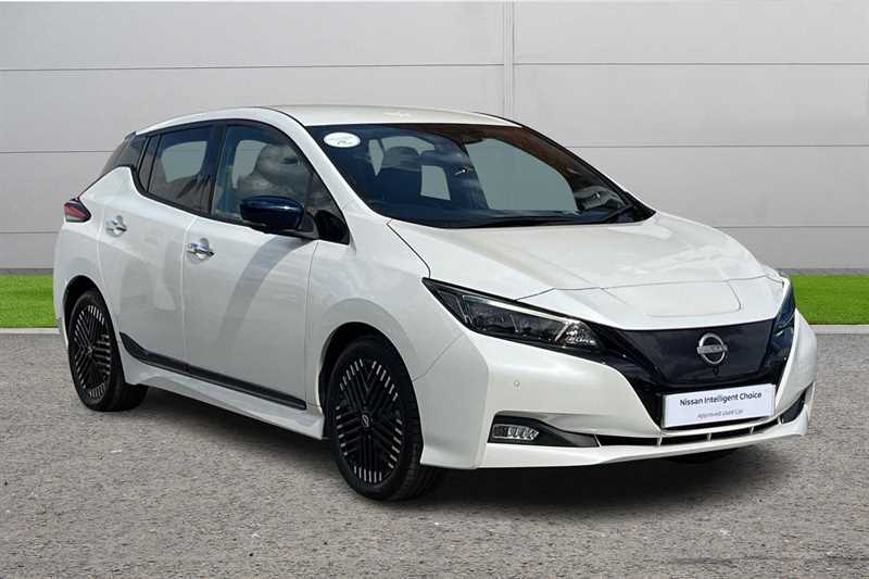 Main listing image - Nissan Leaf