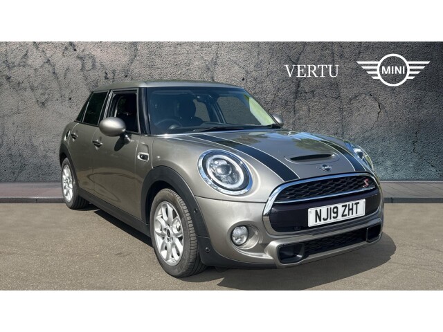 Main listing image - MINI Hatchback 5dr