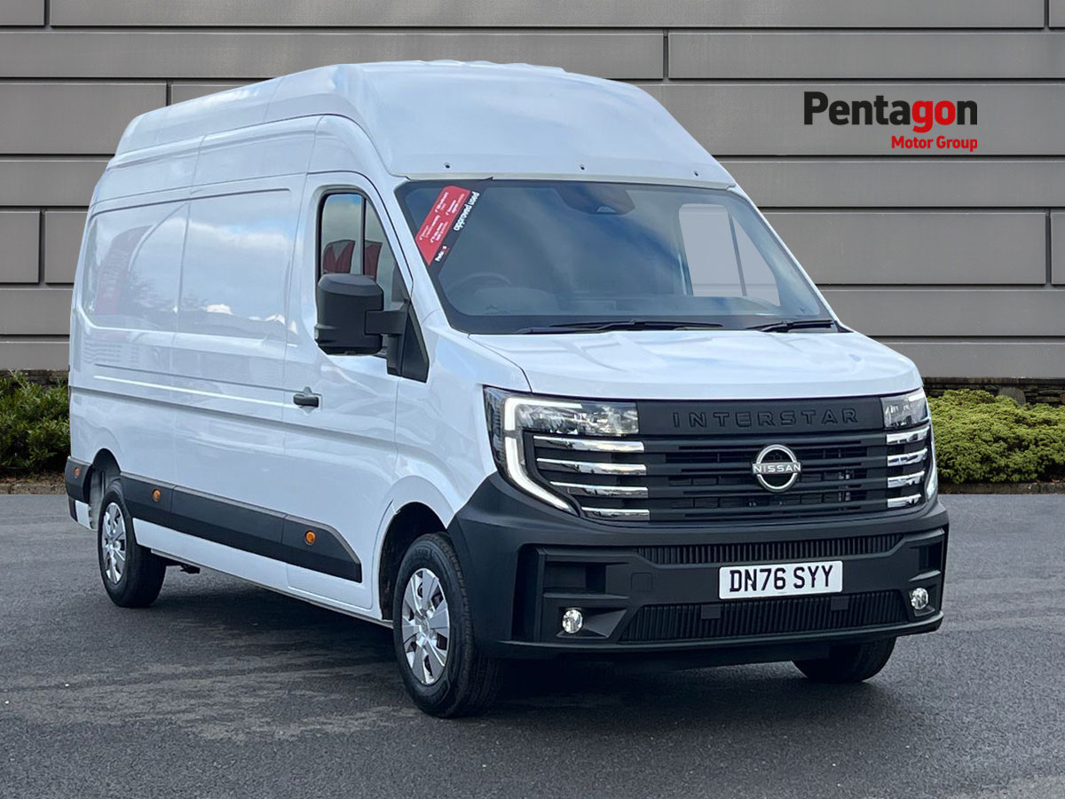 Main listing image - Nissan Interstar