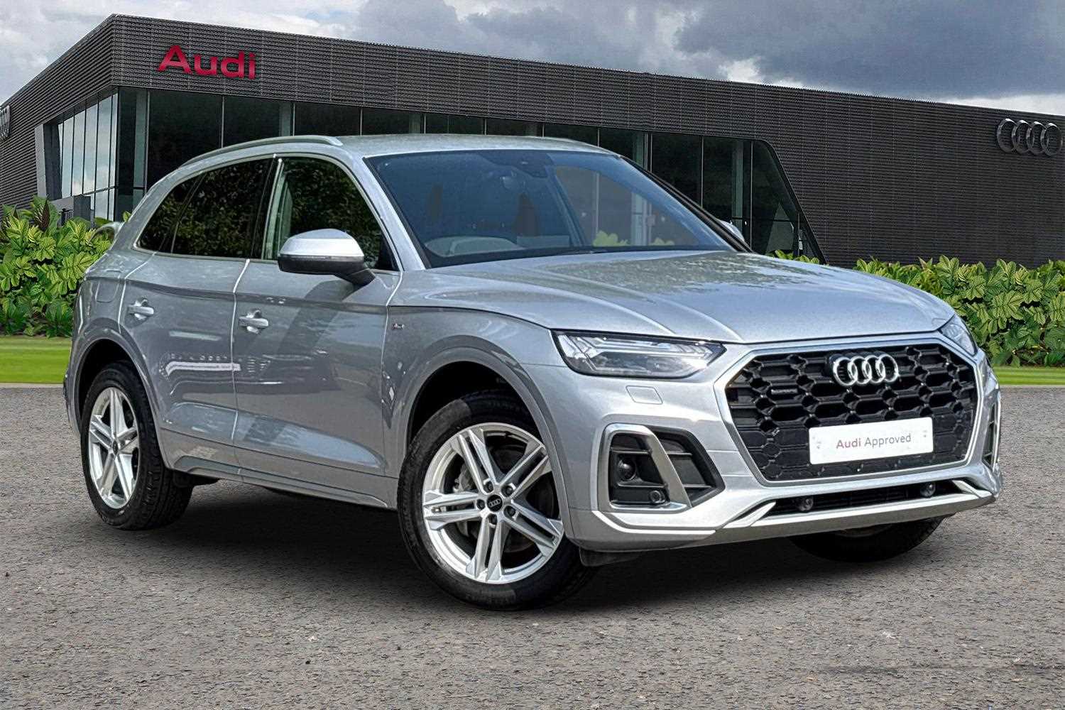 Main listing image - Audi Q5