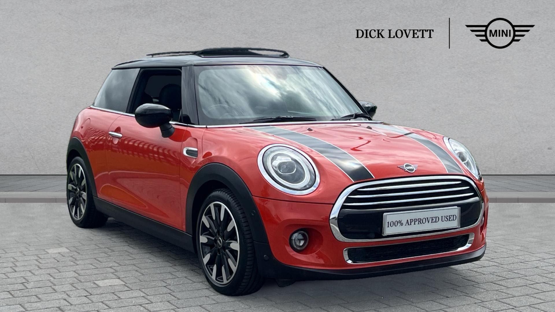 Main listing image - MINI Hatchback