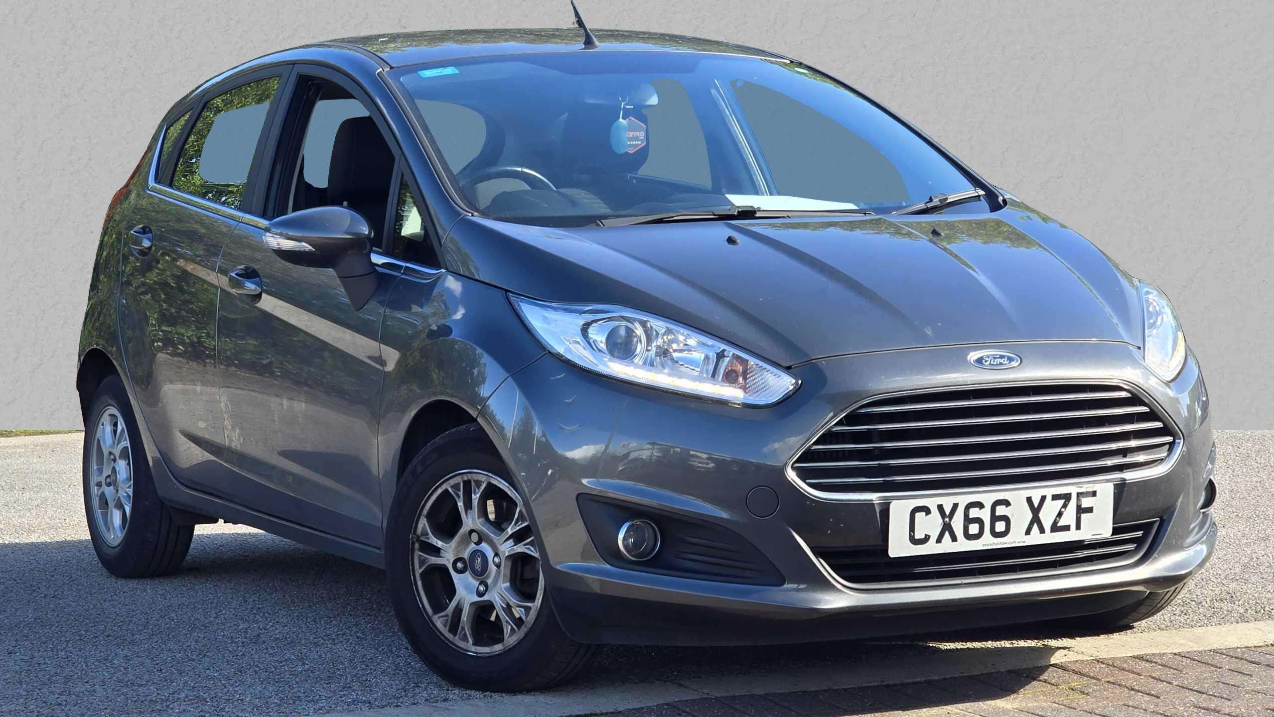 Main listing image - Ford Fiesta