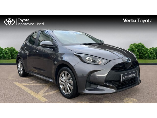 Main listing image - Toyota Yaris