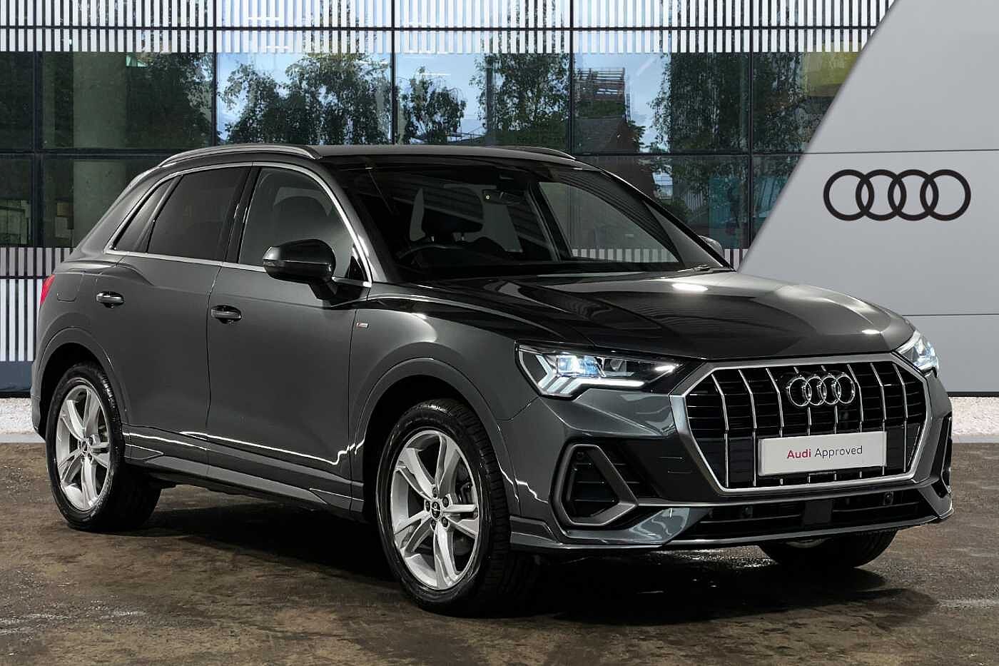 Main listing image - Audi Q3