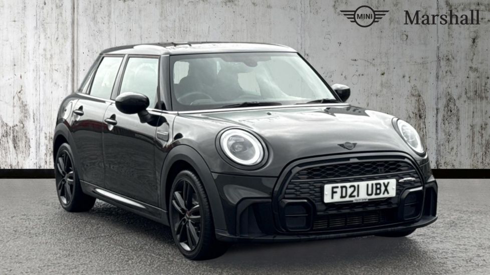 Main listing image - MINI Hatchback 5dr