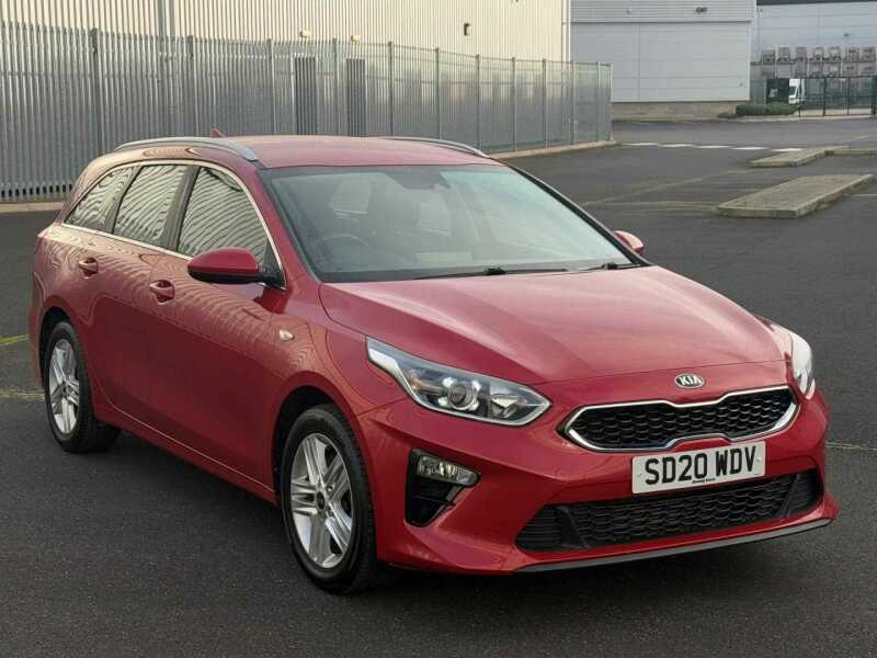 Main listing image - Kia Ceed SW