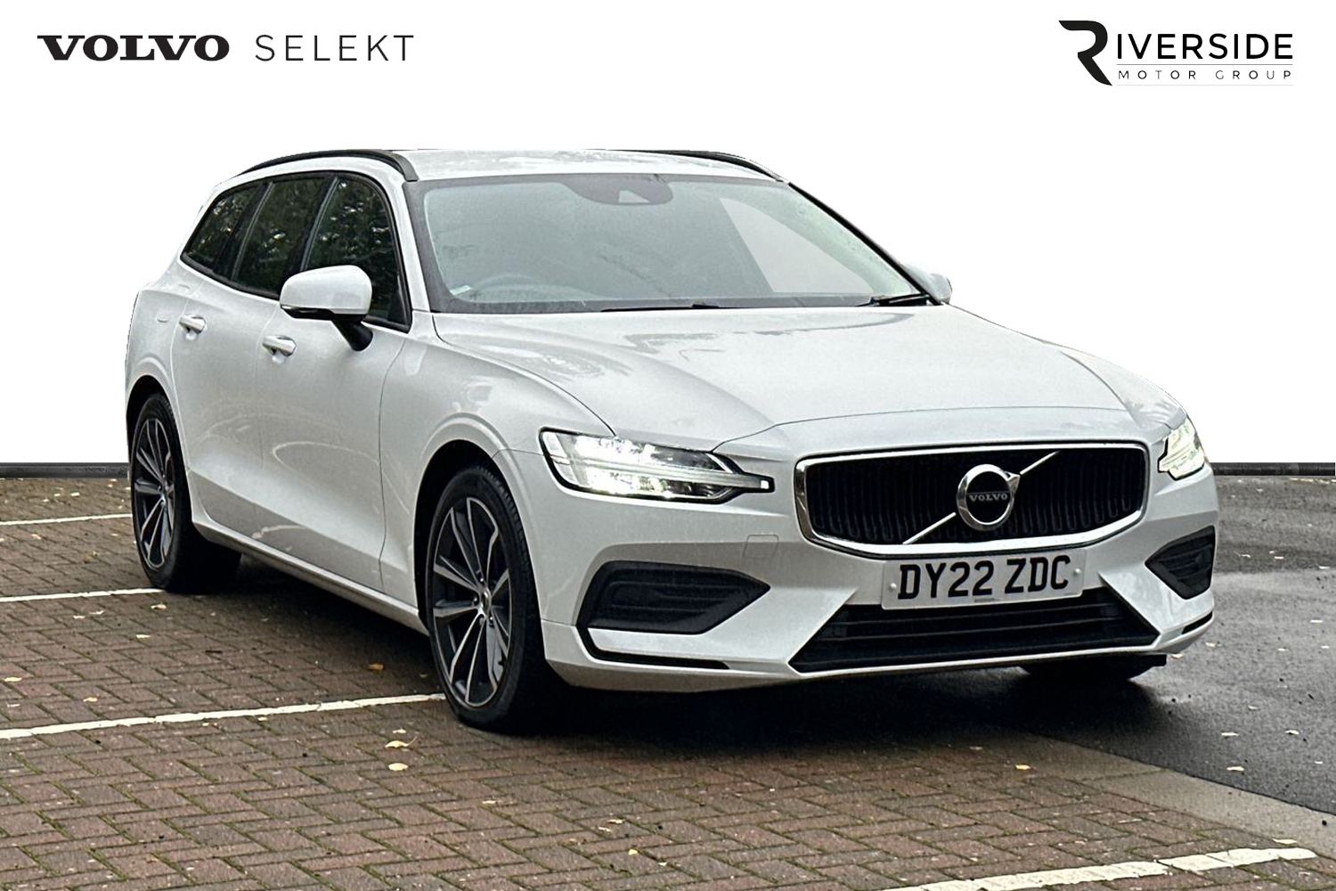 Main listing image - Volvo V60