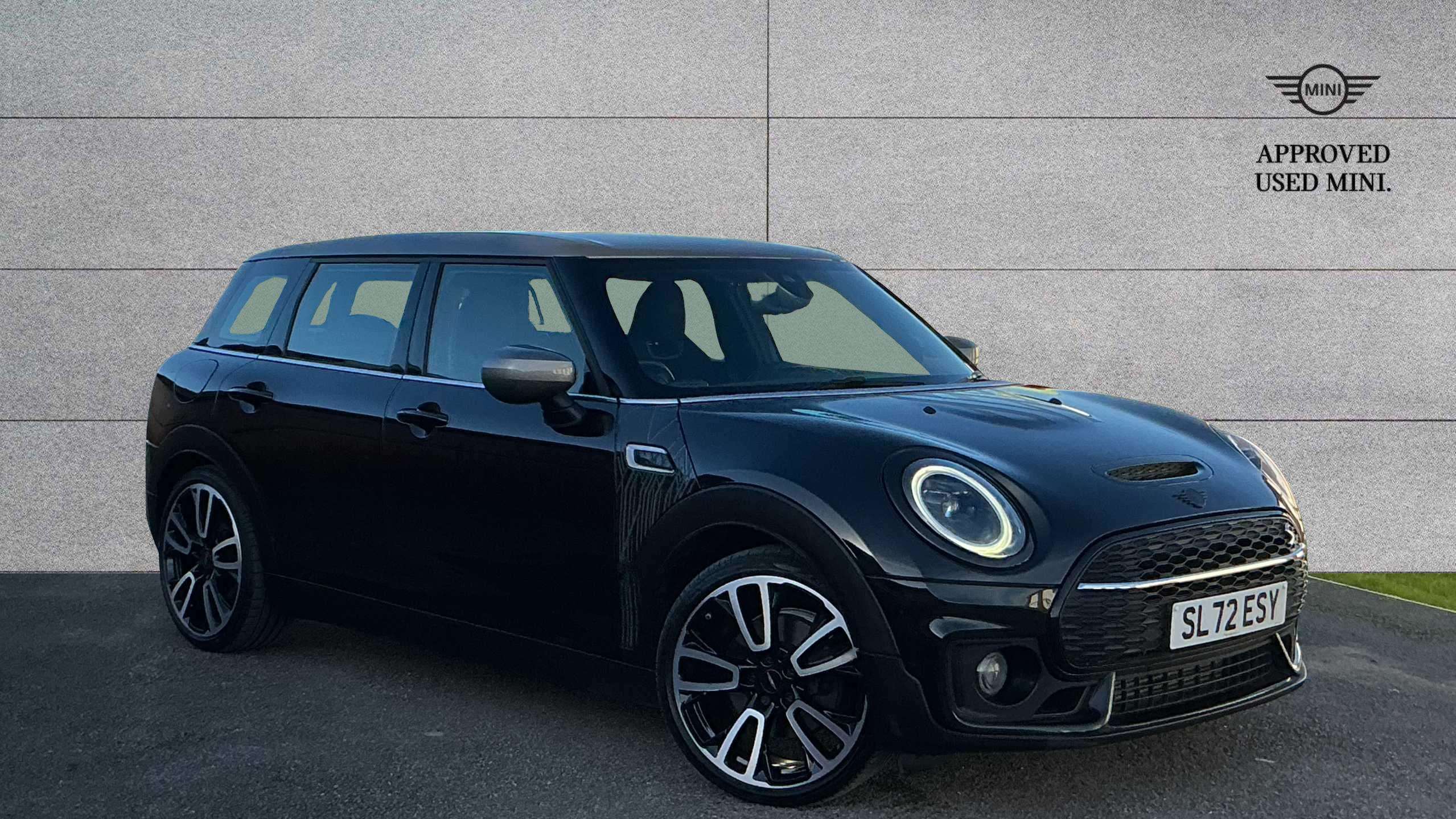 Main listing image - MINI Clubman