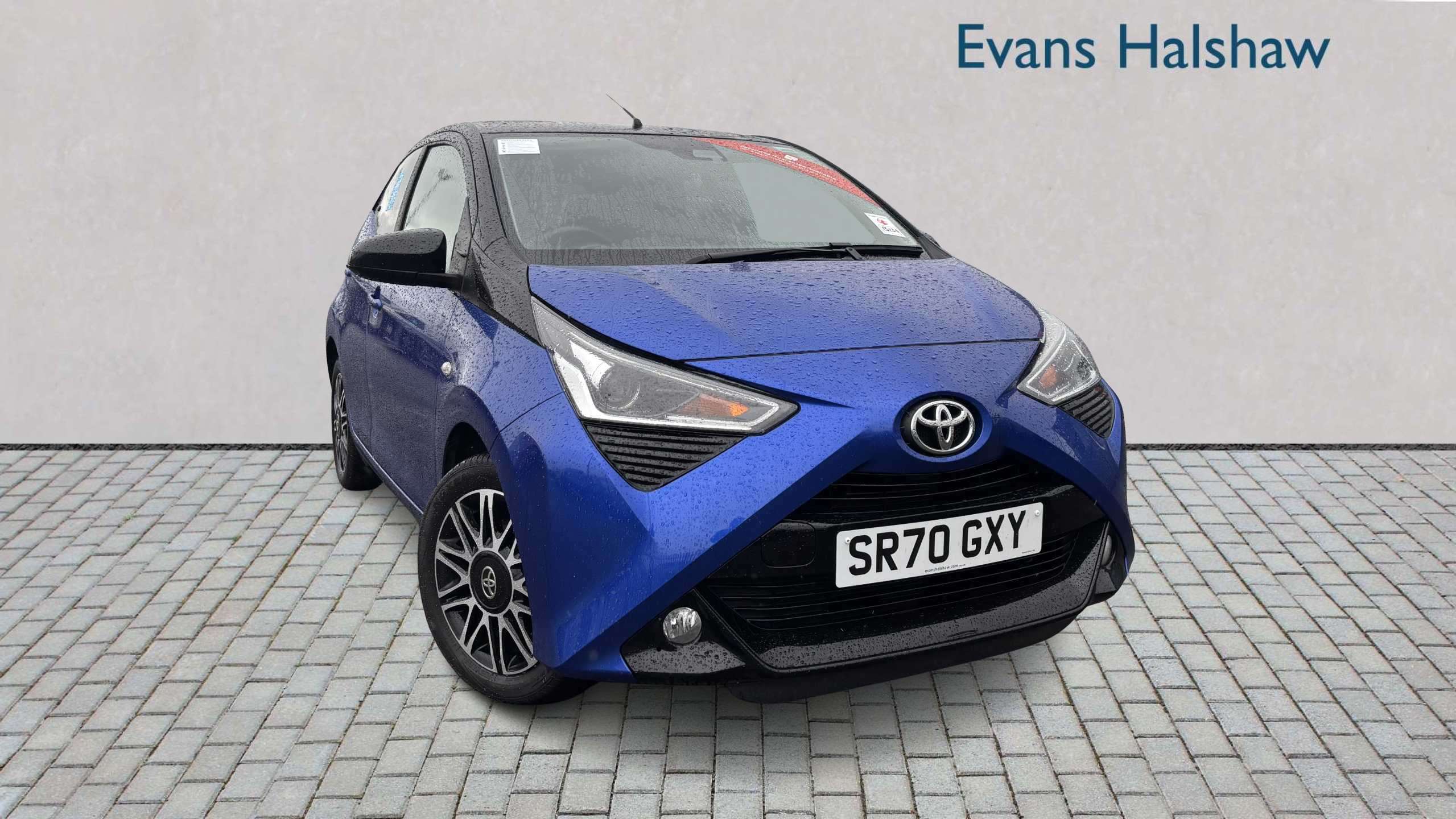Main listing image - Toyota Aygo