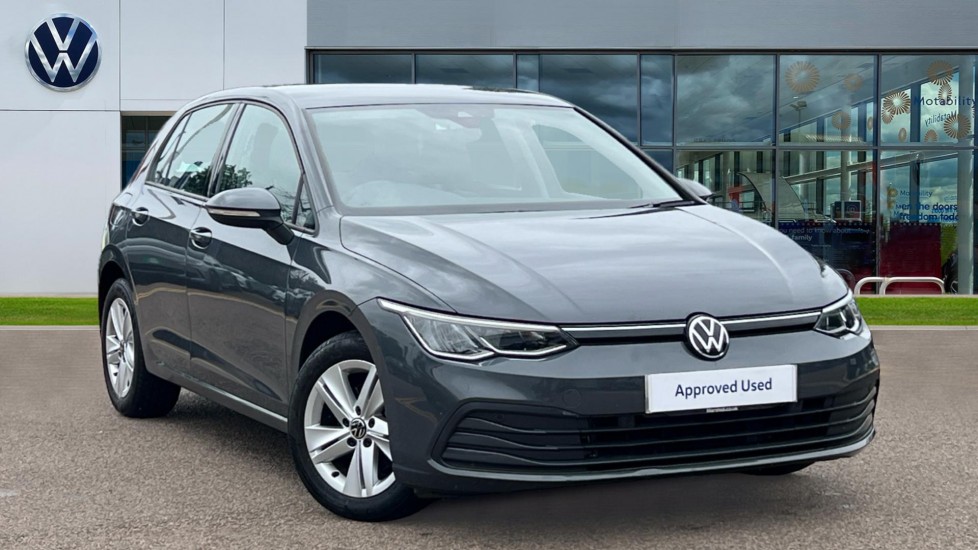 Main listing image - Volkswagen Golf