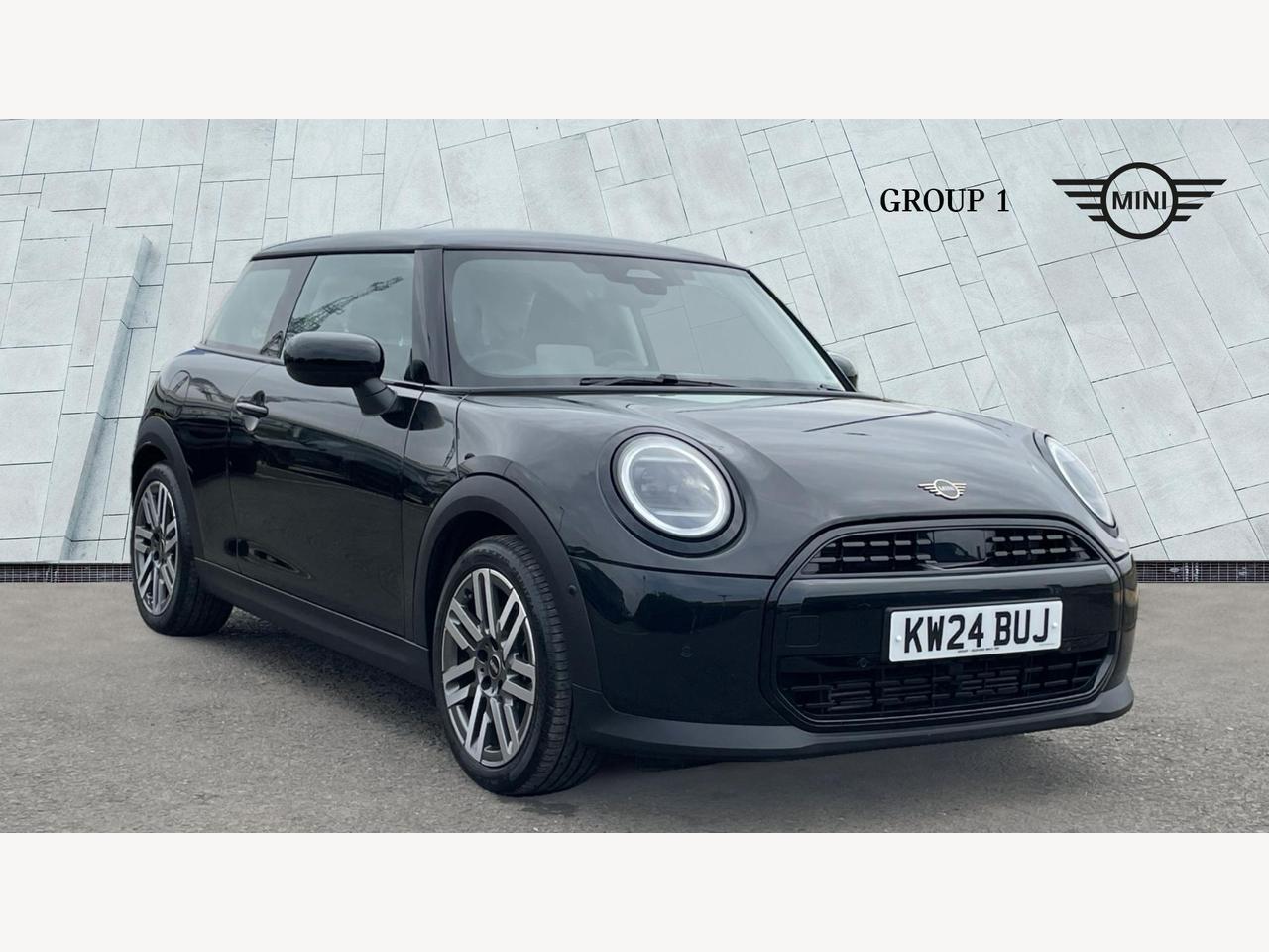 Main listing image - MINI Hatchback