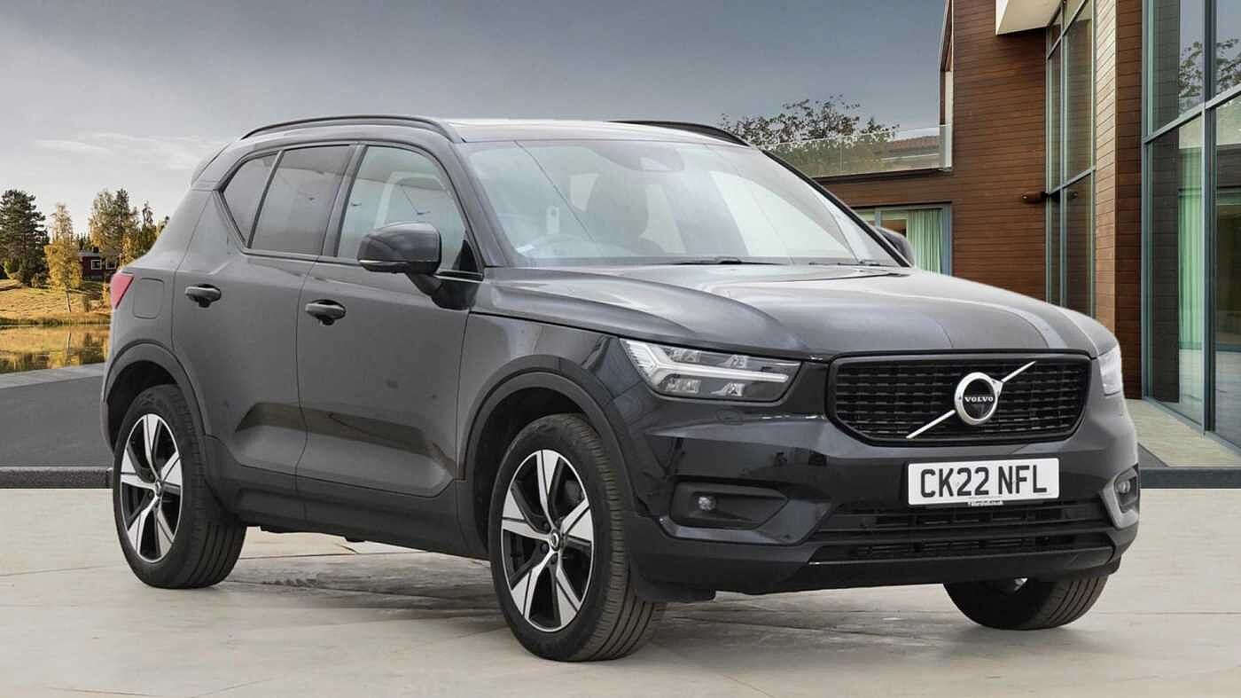 Main listing image - Volvo XC40 Recharge