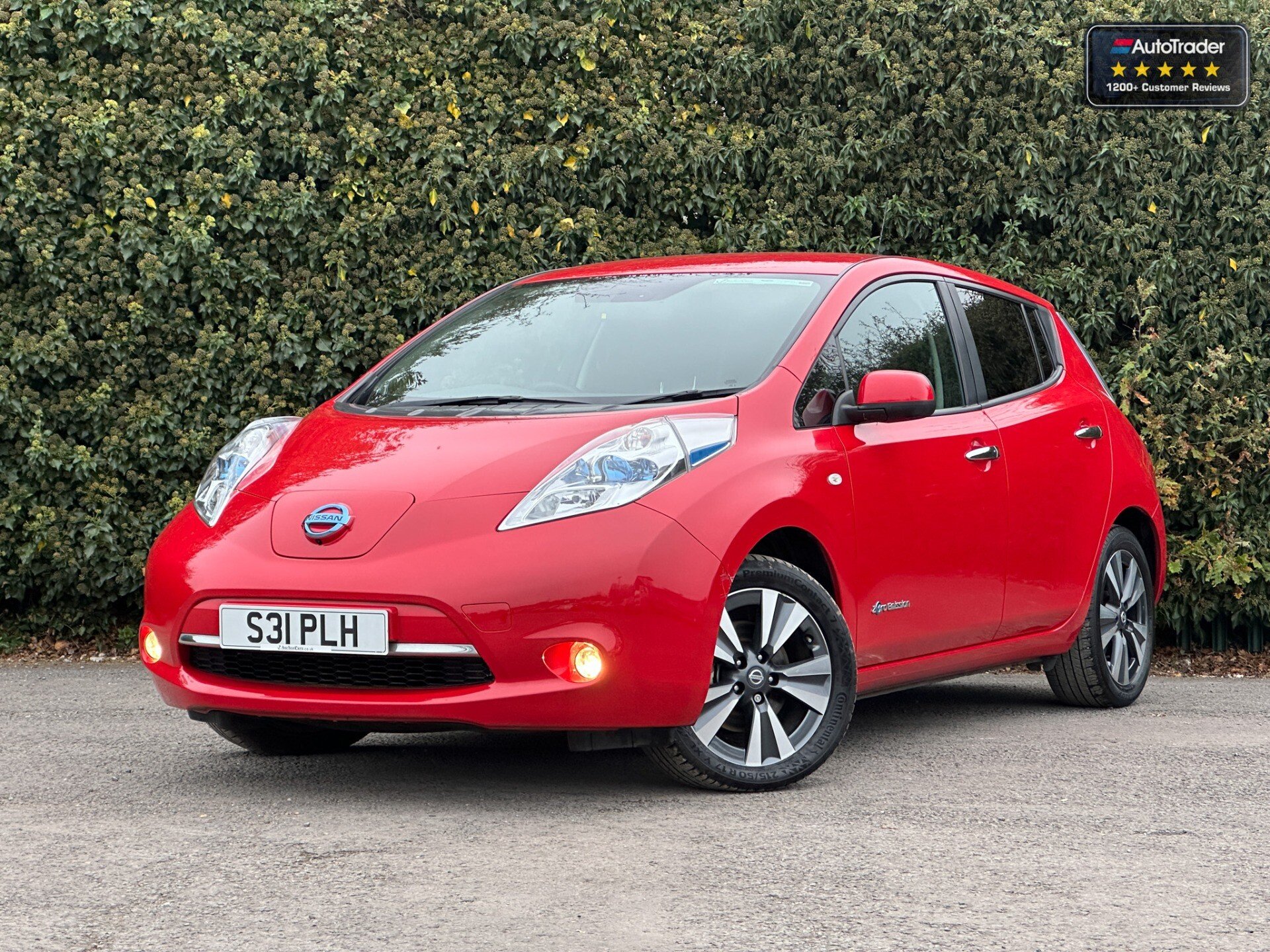 Main listing image - Nissan Leaf