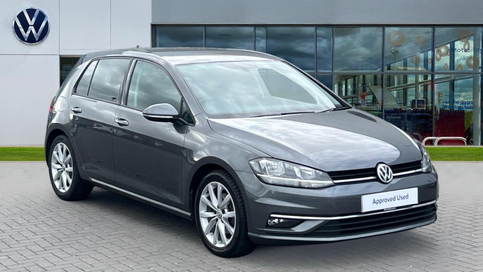 Main listing image - Volkswagen Golf