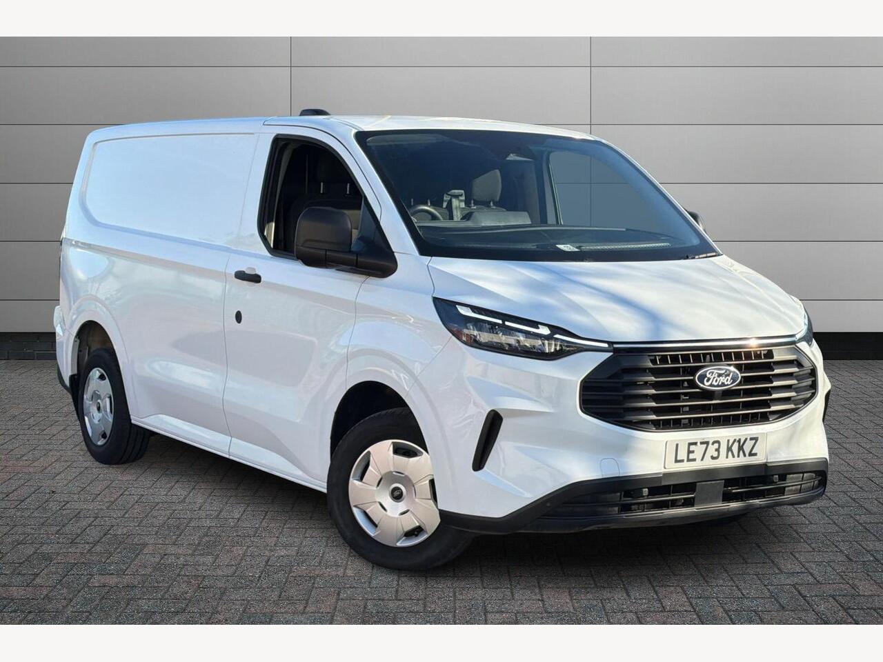 Main listing image - Ford Transit Custom