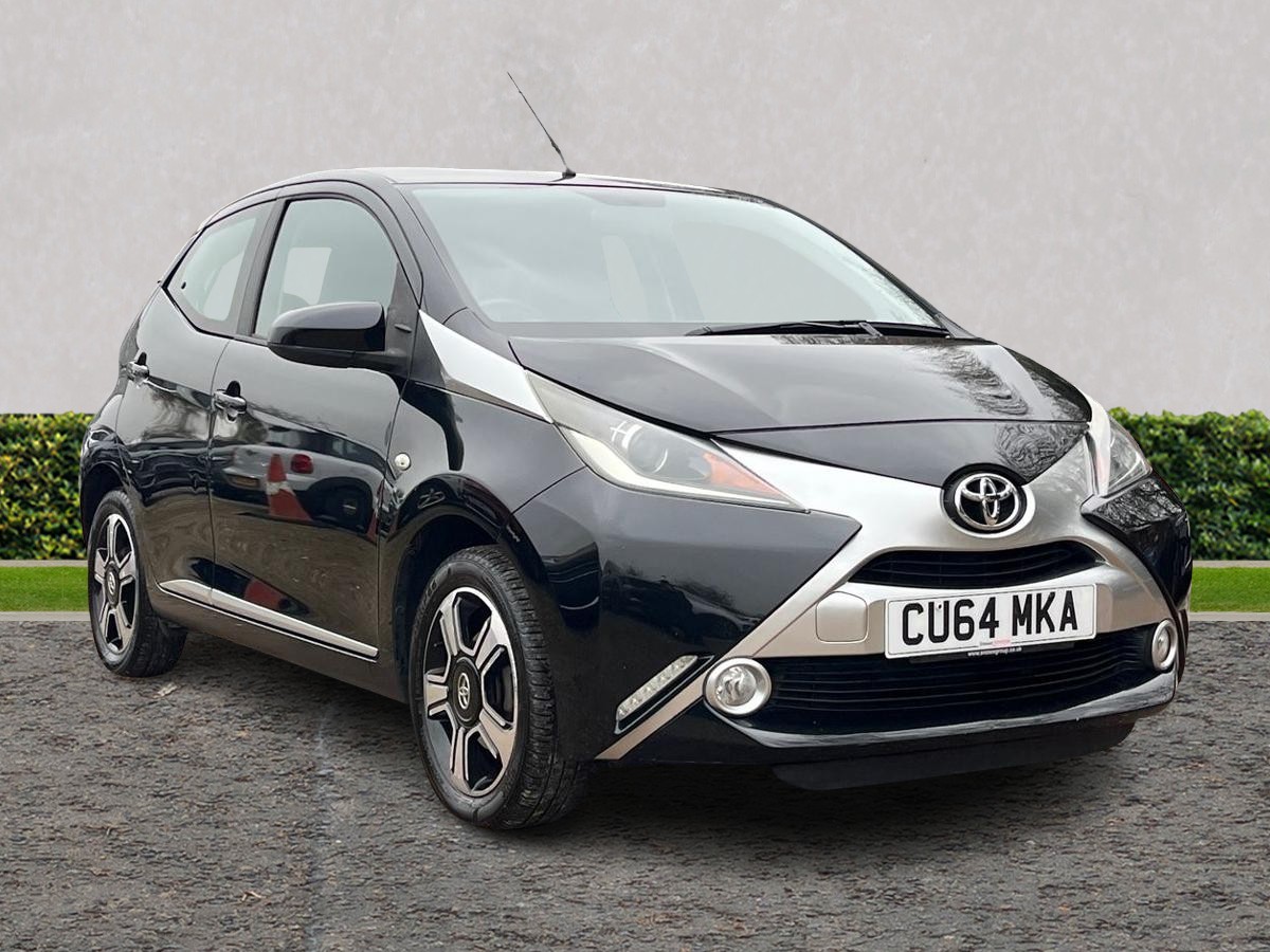 Main listing image - Toyota Aygo