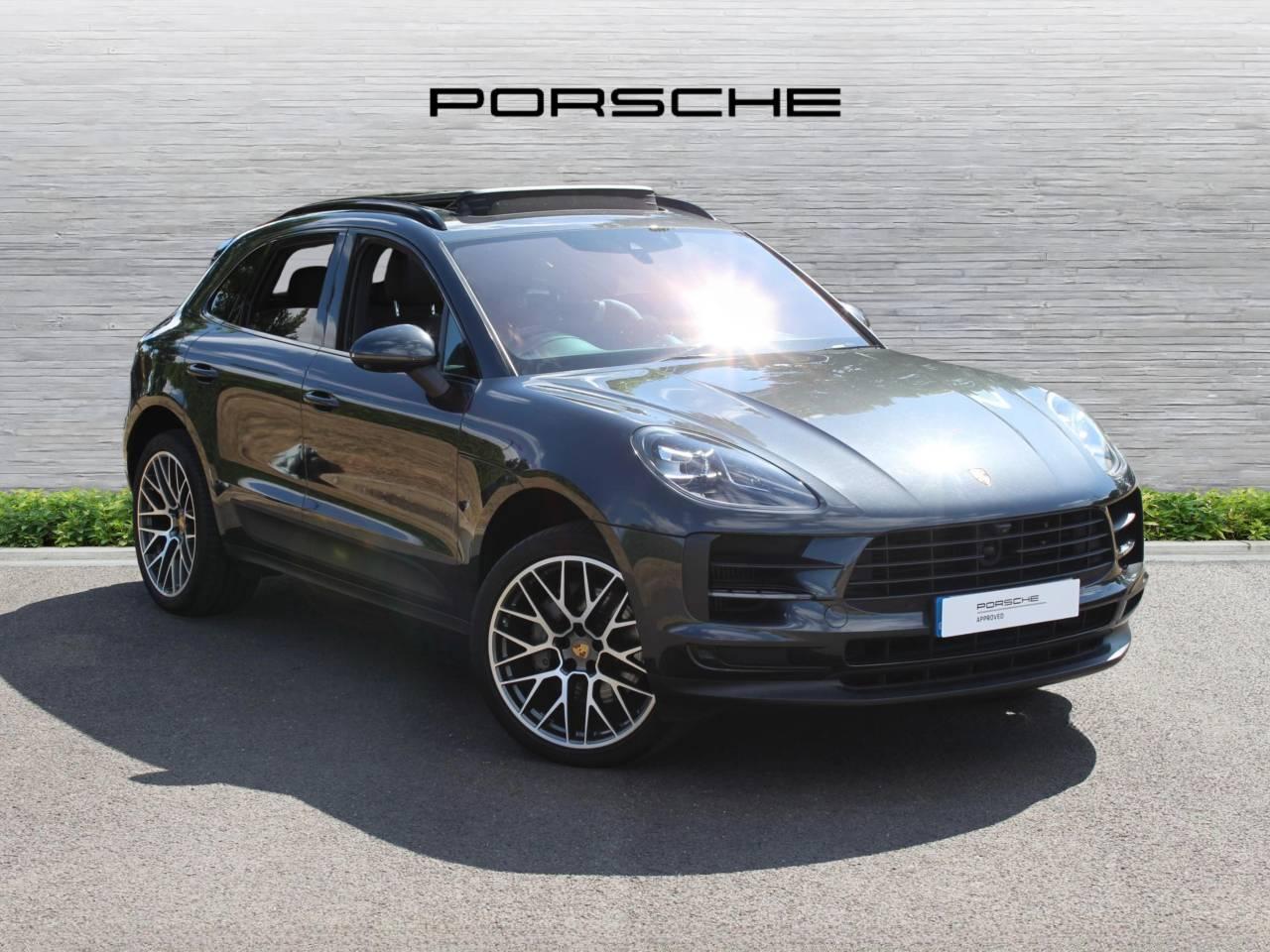 Main listing image - Porsche Macan