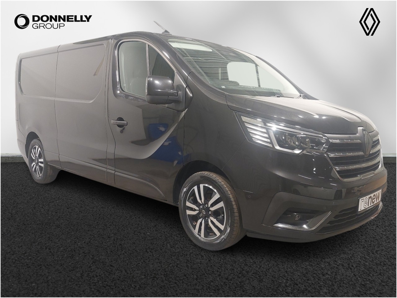 Main listing image - Renault Trafic