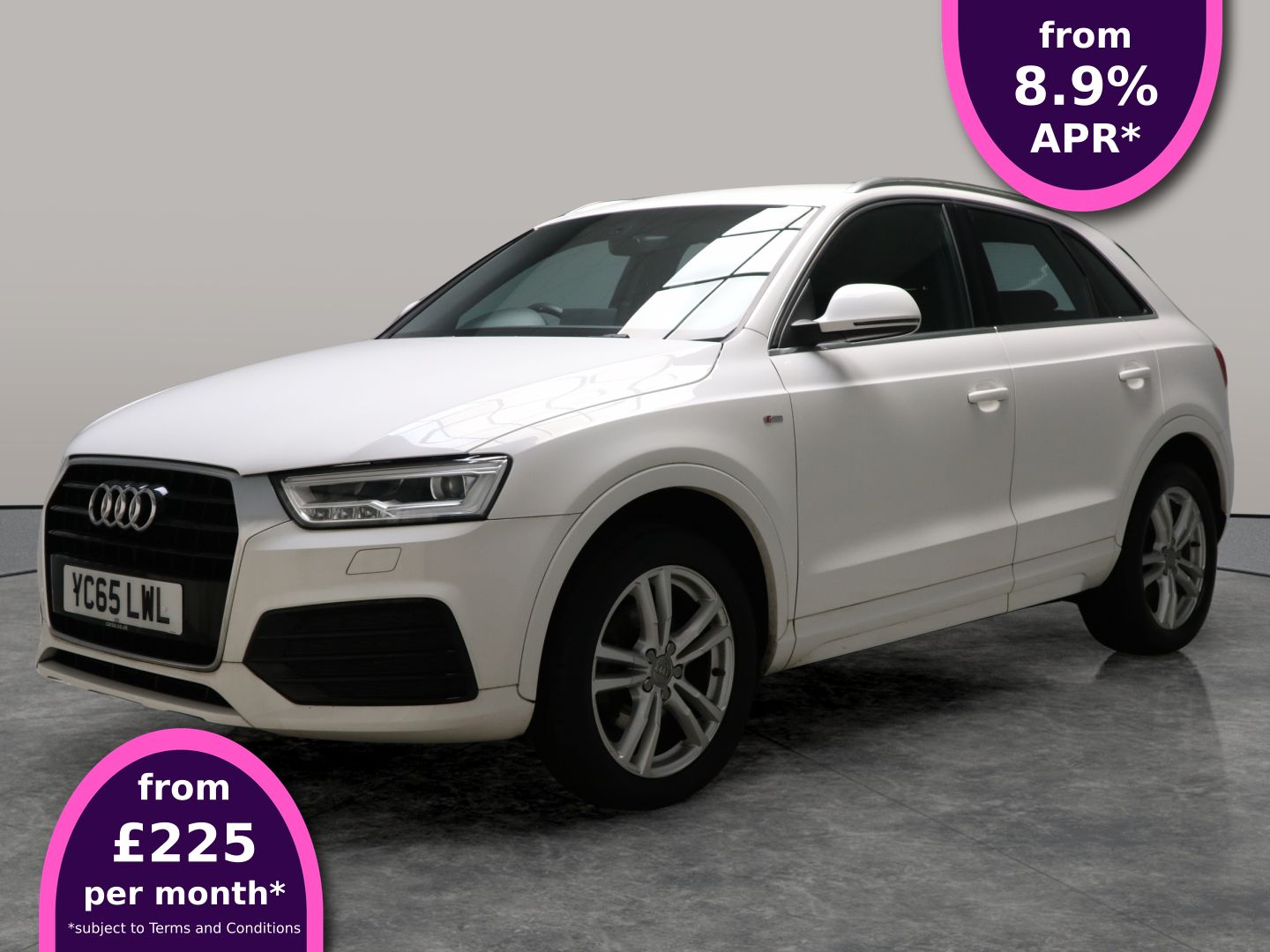 Main listing image - Audi Q3