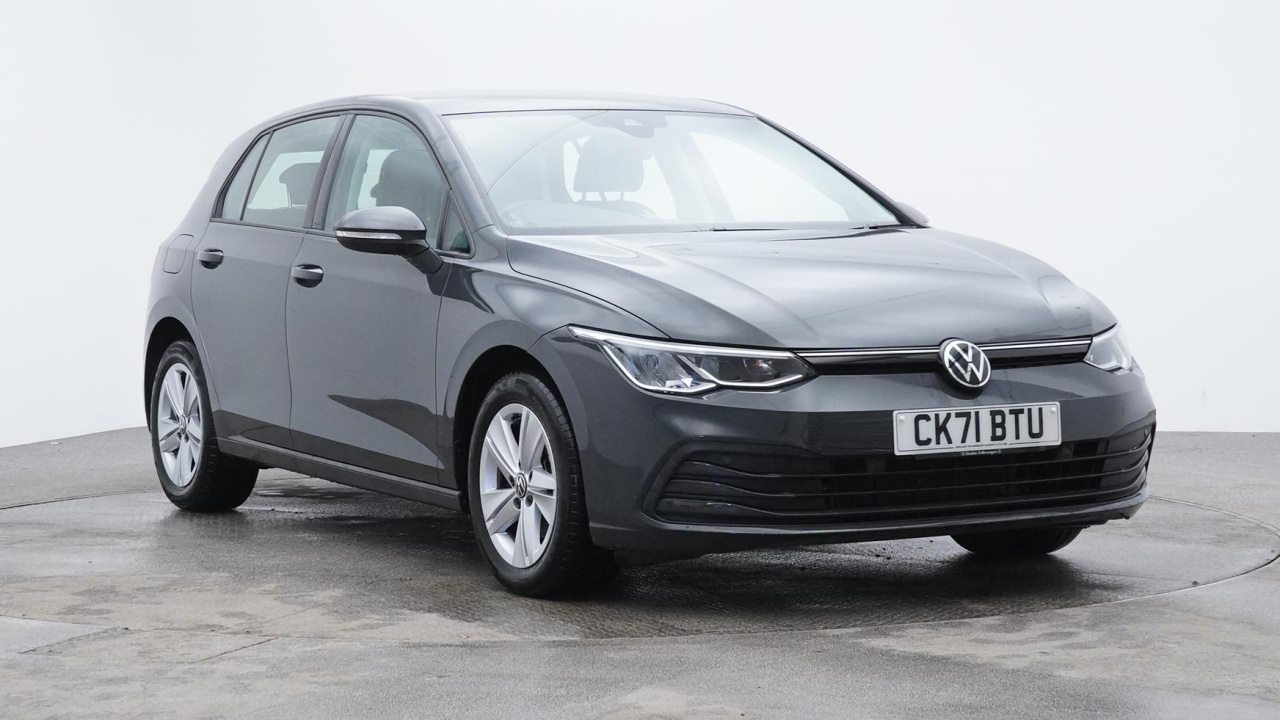 Main listing image - Volkswagen Golf