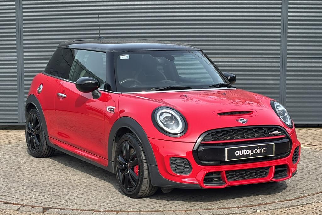 Main listing image - MINI Hatchback