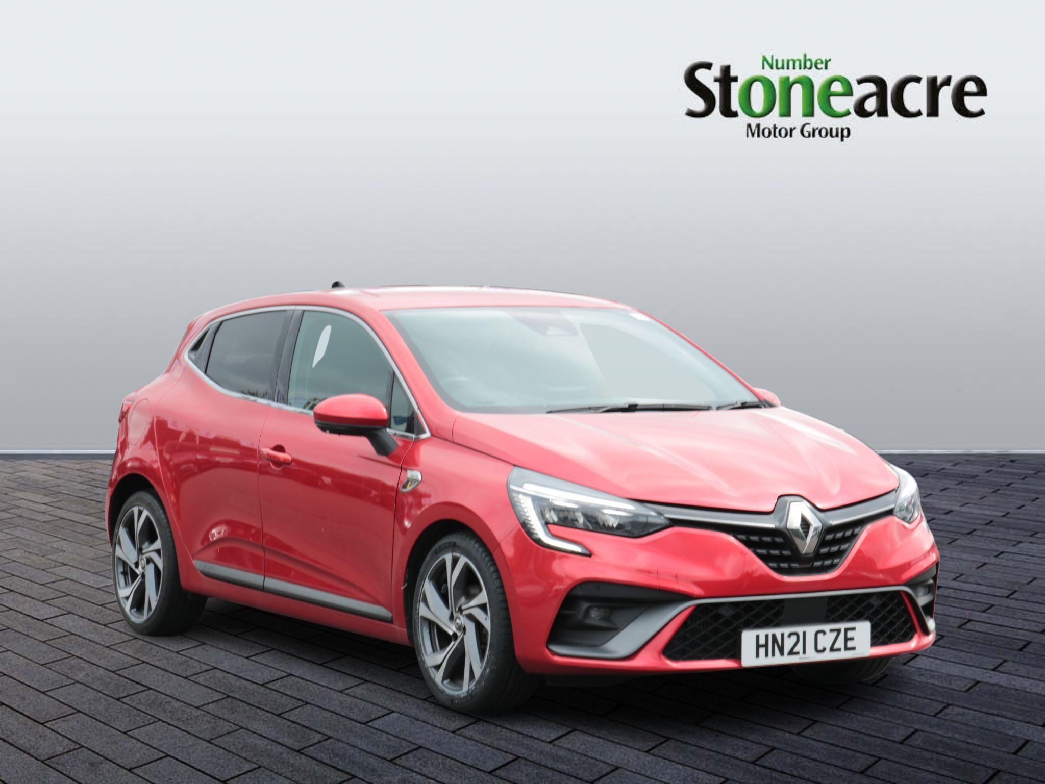 Main listing image - Renault Clio