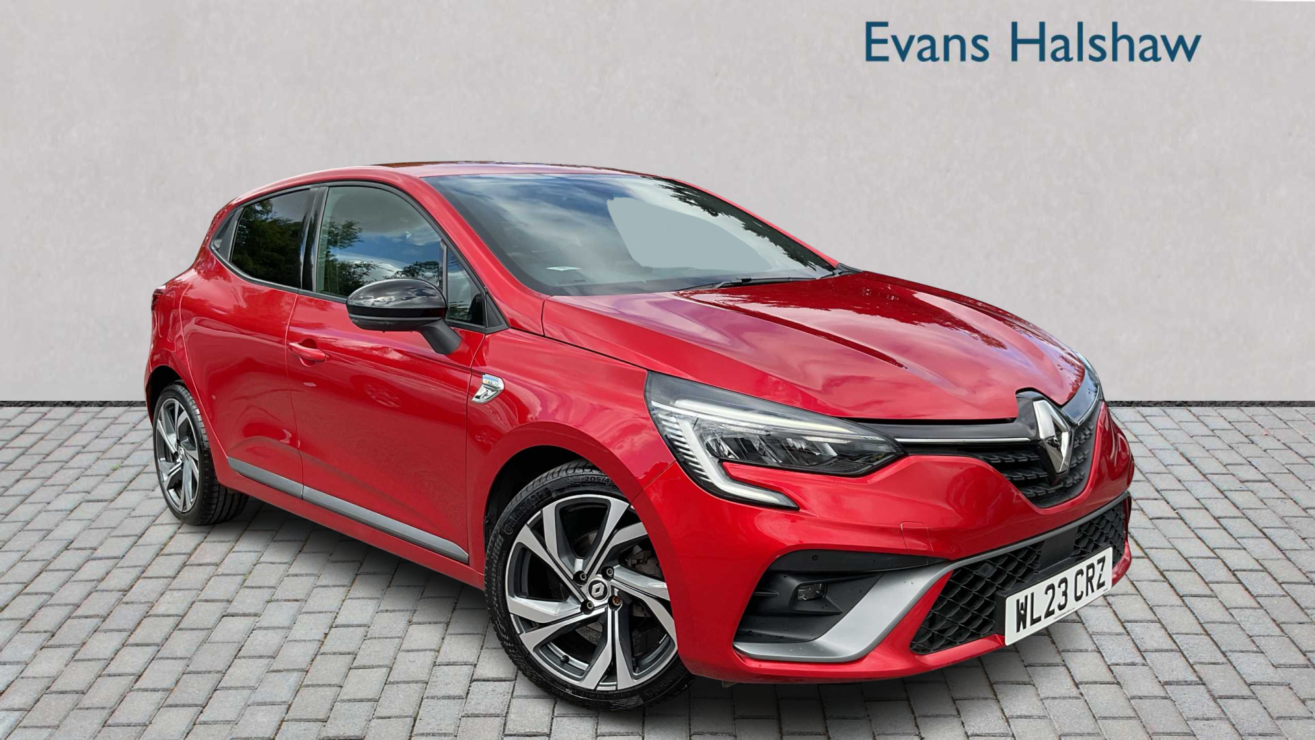 Main listing image - Renault Clio