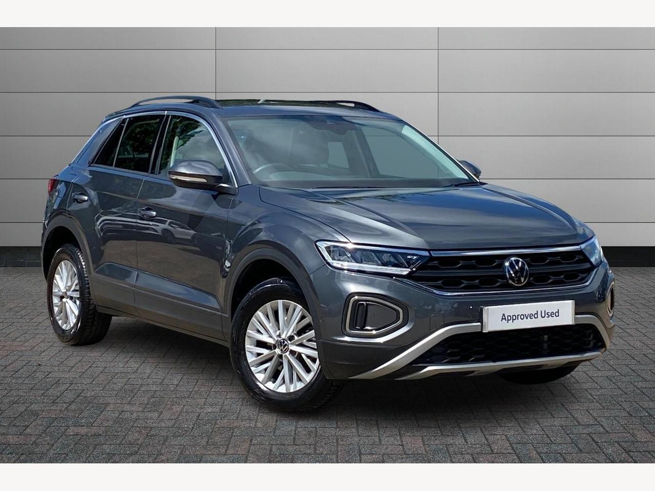 Main listing image - Volkswagen T-Roc