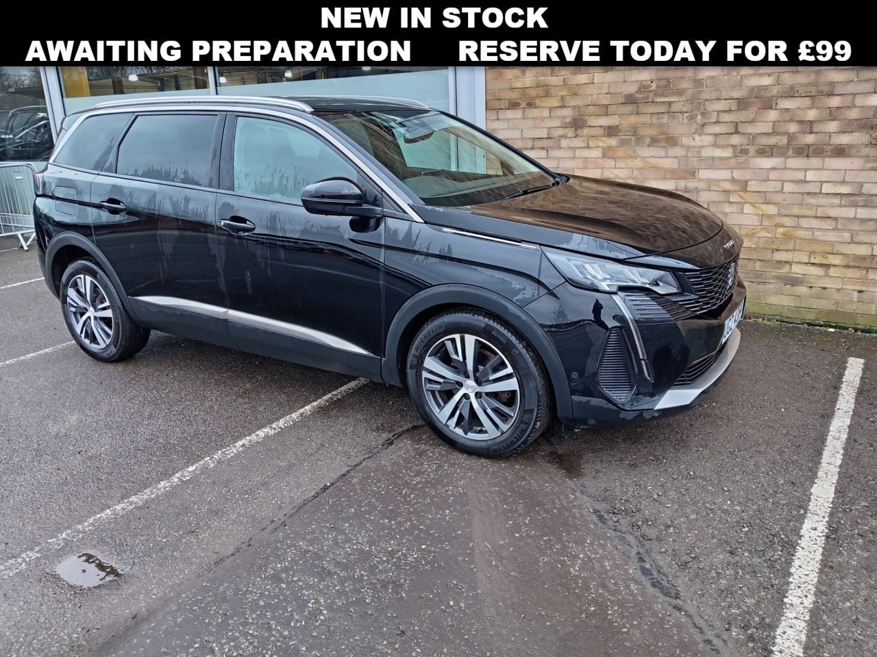 Main listing image - Peugeot 5008