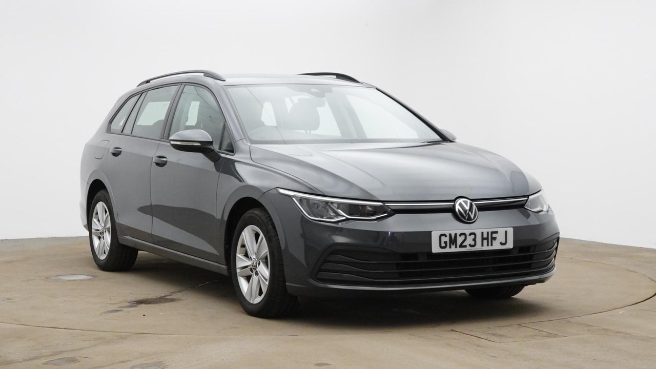 Main listing image - Volkswagen Golf Estate