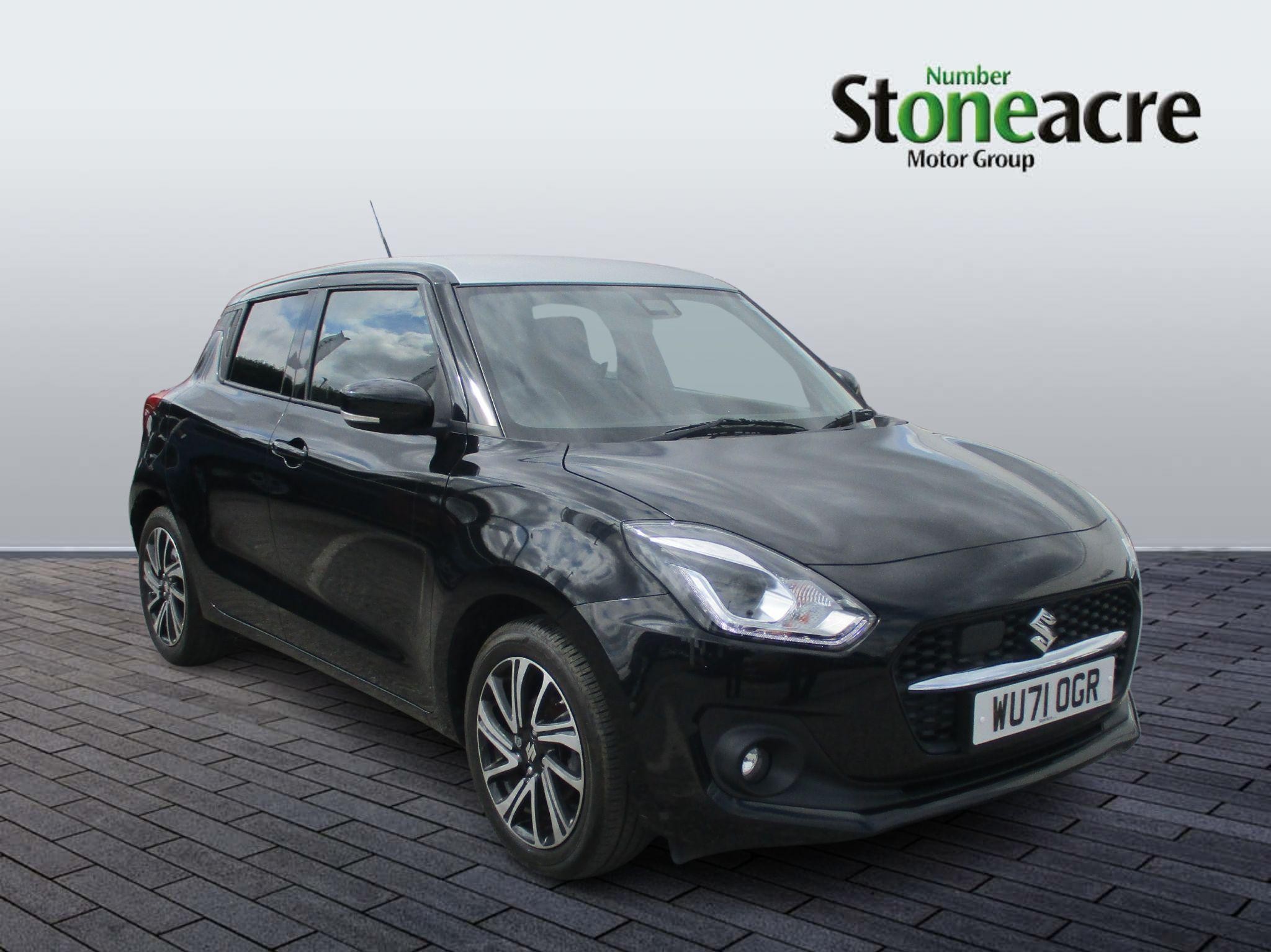 Main listing image - Suzuki Swift