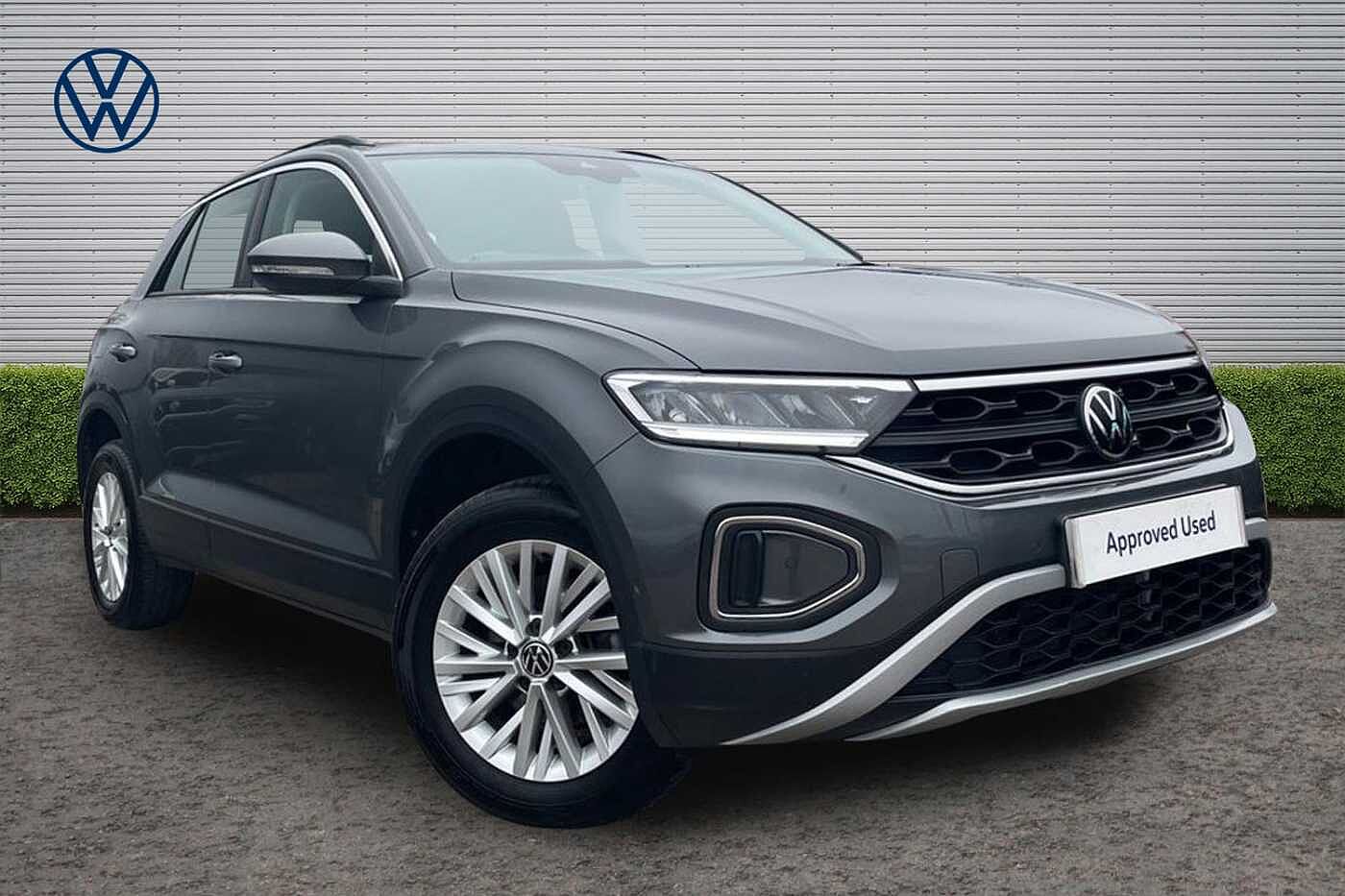 Main listing image - Volkswagen T-Roc