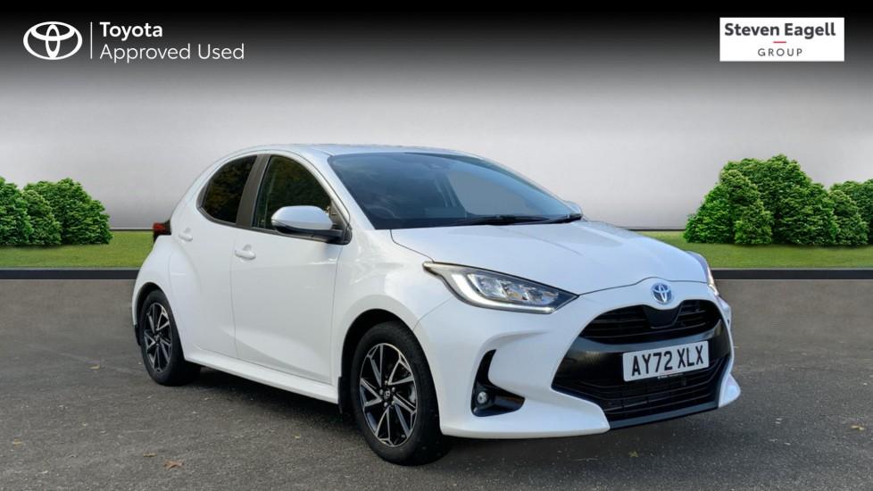 Main listing image - Toyota Yaris