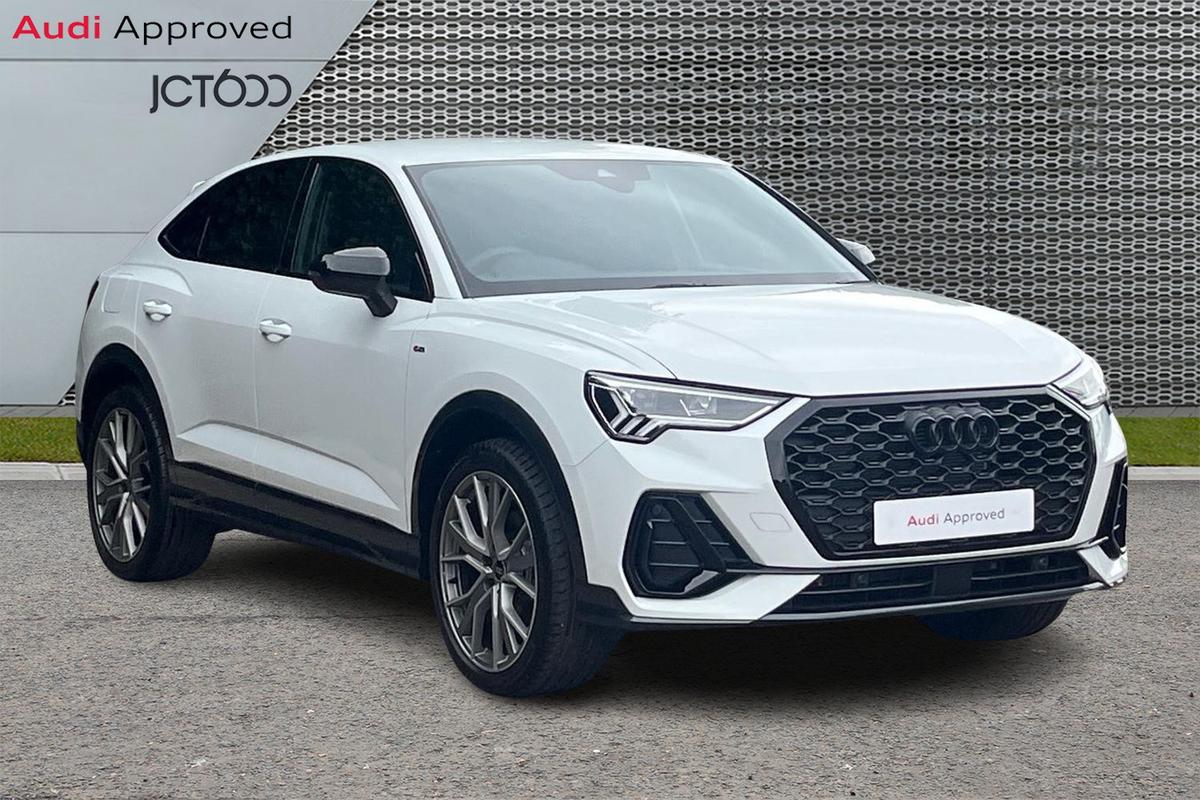 Main listing image - Audi Q3