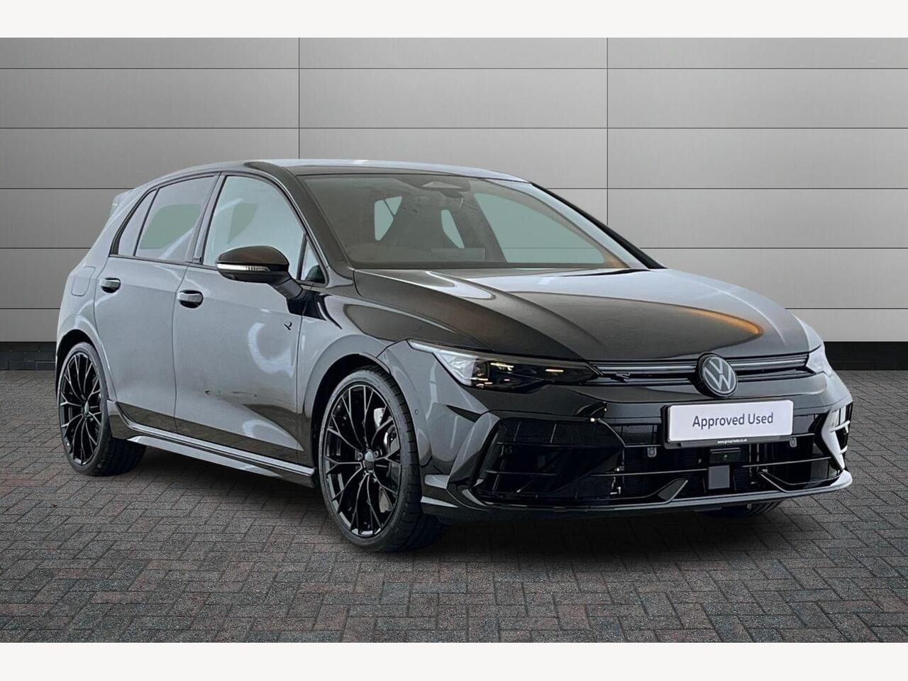 Main listing image - Volkswagen Golf R