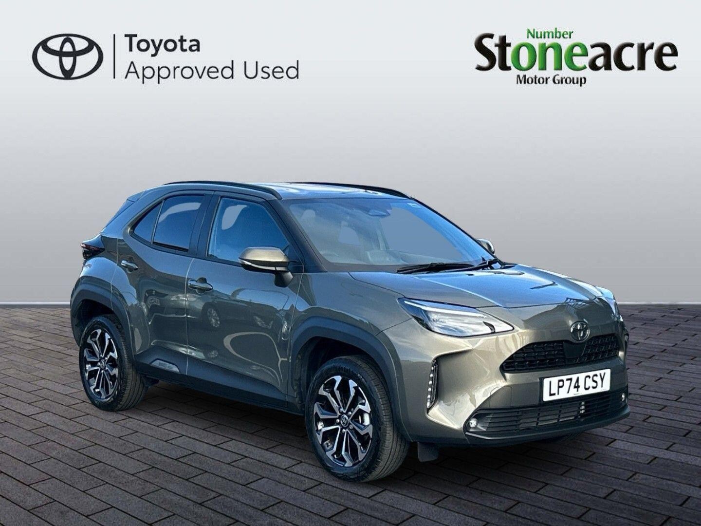 Main listing image - Toyota Yaris Cross